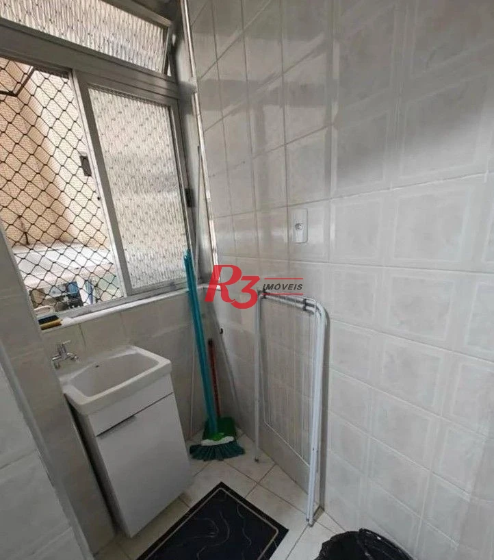 Apartamento com 1 dormitório para alugar, 50 m² por R$ 3.300,00/mês - Gonzaga - Santos/SP