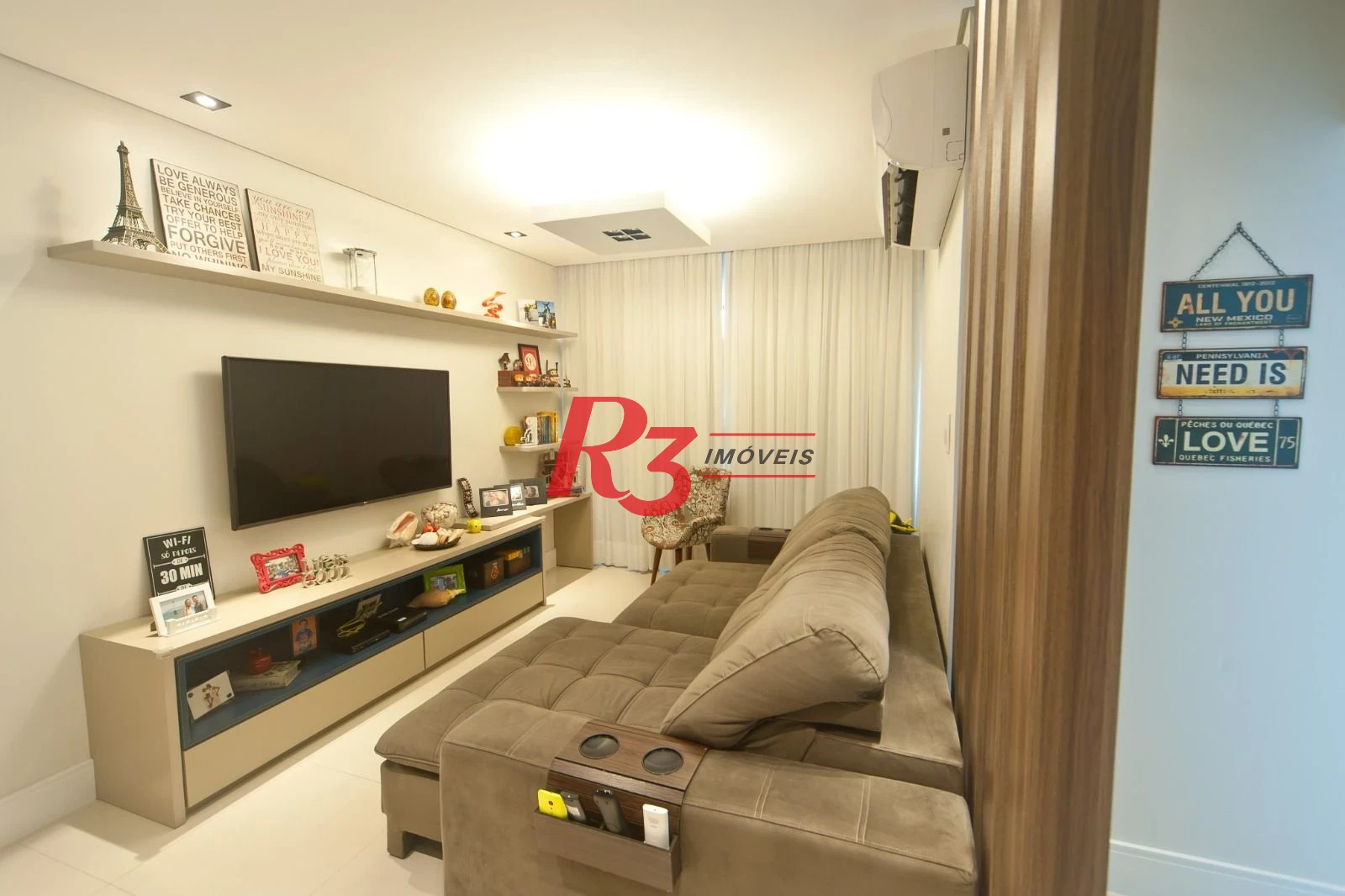Apartamento com 2 dormitórios à venda, 96 m² por R$ 630.000,00 - Aparecida - Santos/SP