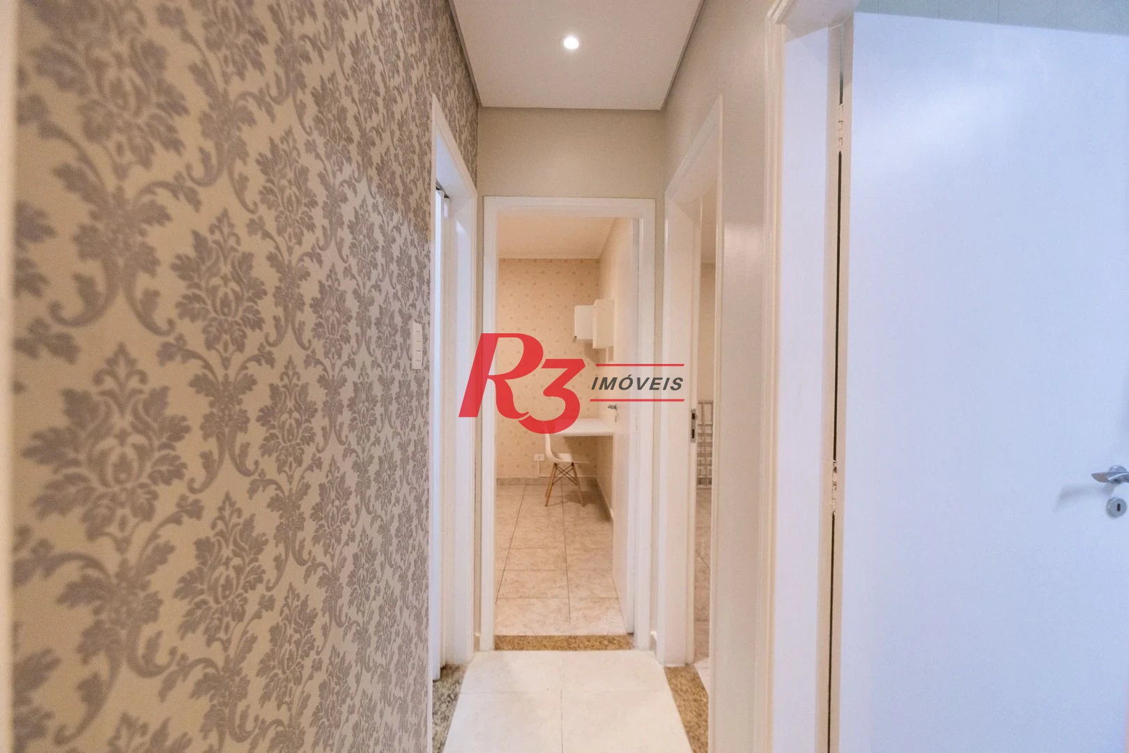 Apartamento para alugar, 75 m² por R$ 3.500,02/mês - Embaré - Santos/SP