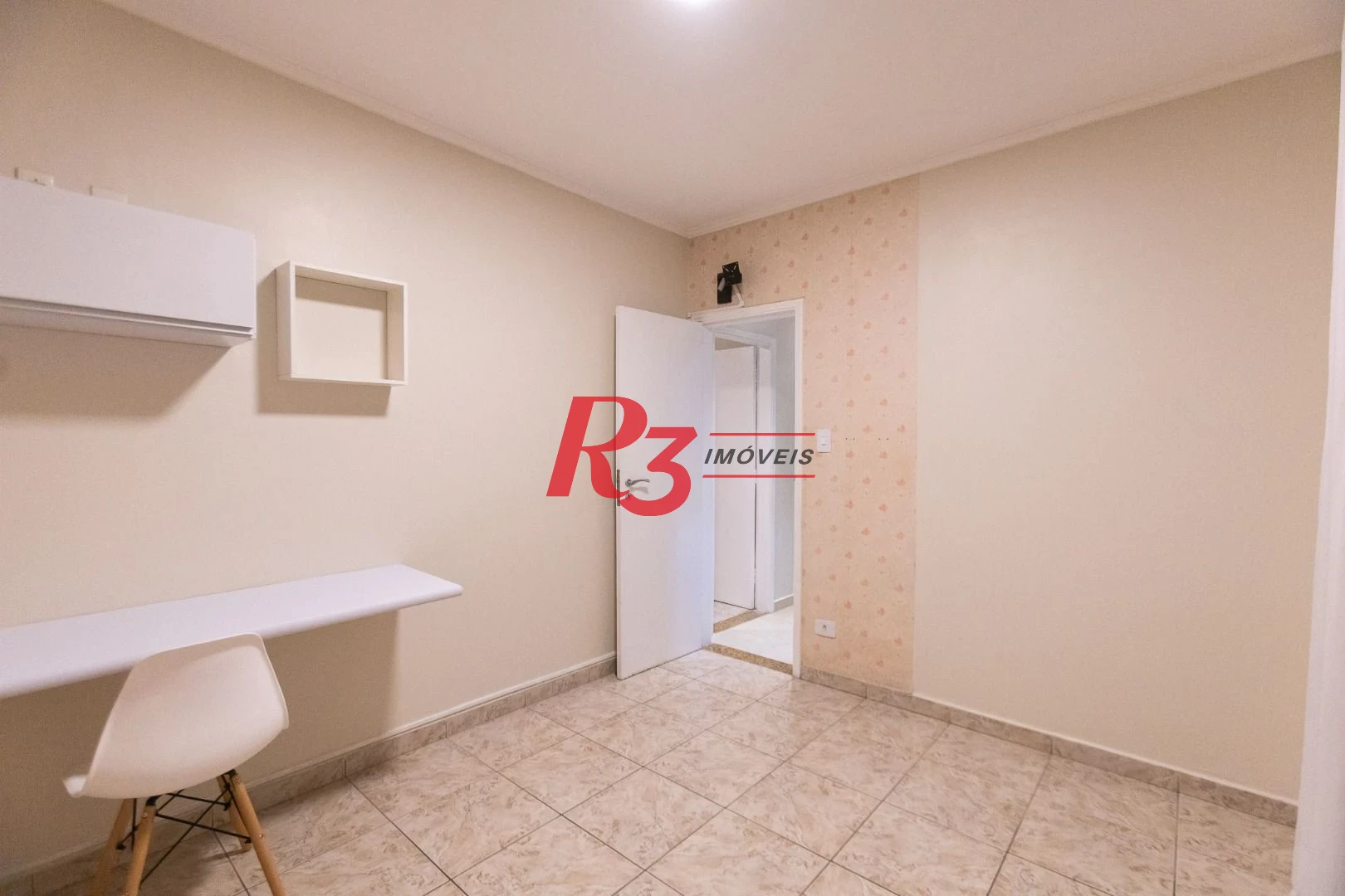 Apartamento para alugar, 75 m² por R$ 3.500,02/mês - Embaré - Santos/SP