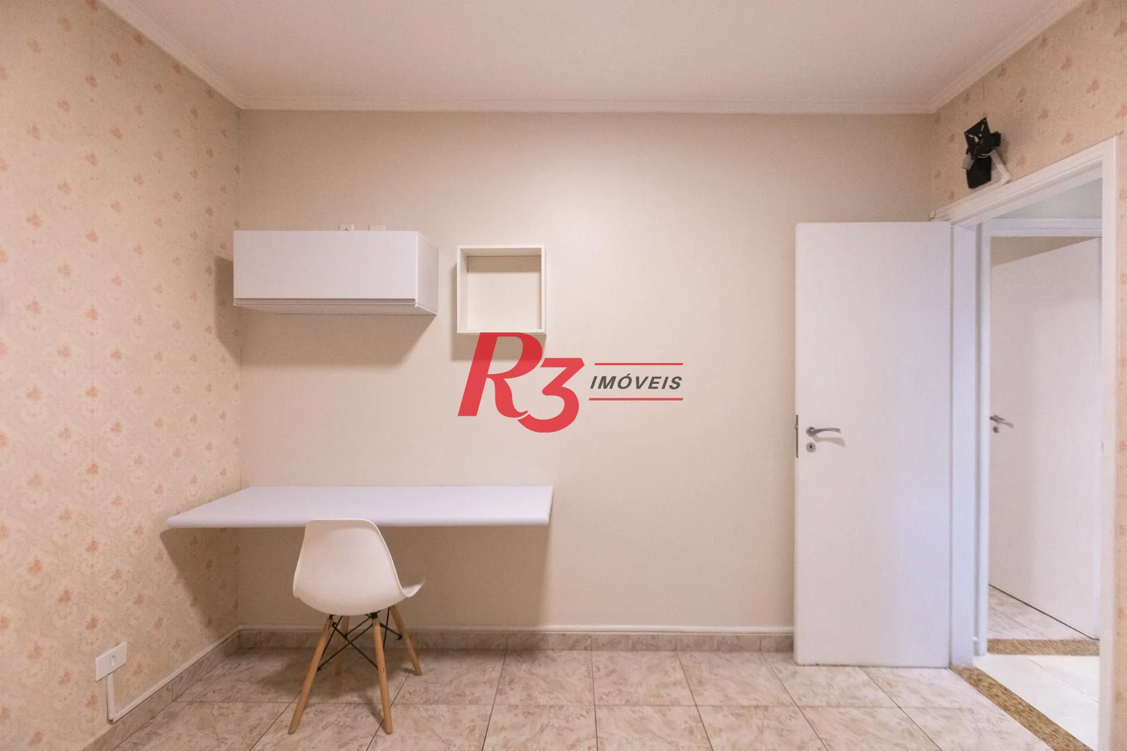 Apartamento para alugar, 75 m² por R$ 3.500,02/mês - Embaré - Santos/SP