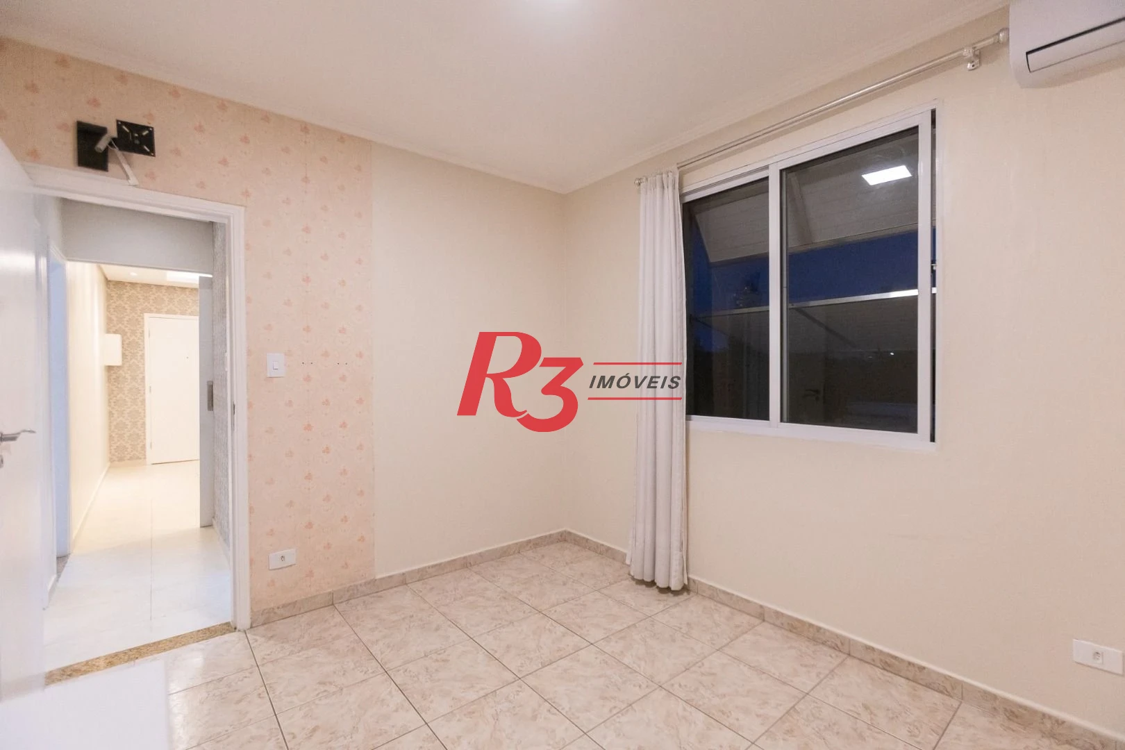 Apartamento para alugar, 75 m² por R$ 3.500,02/mês - Embaré - Santos/SP