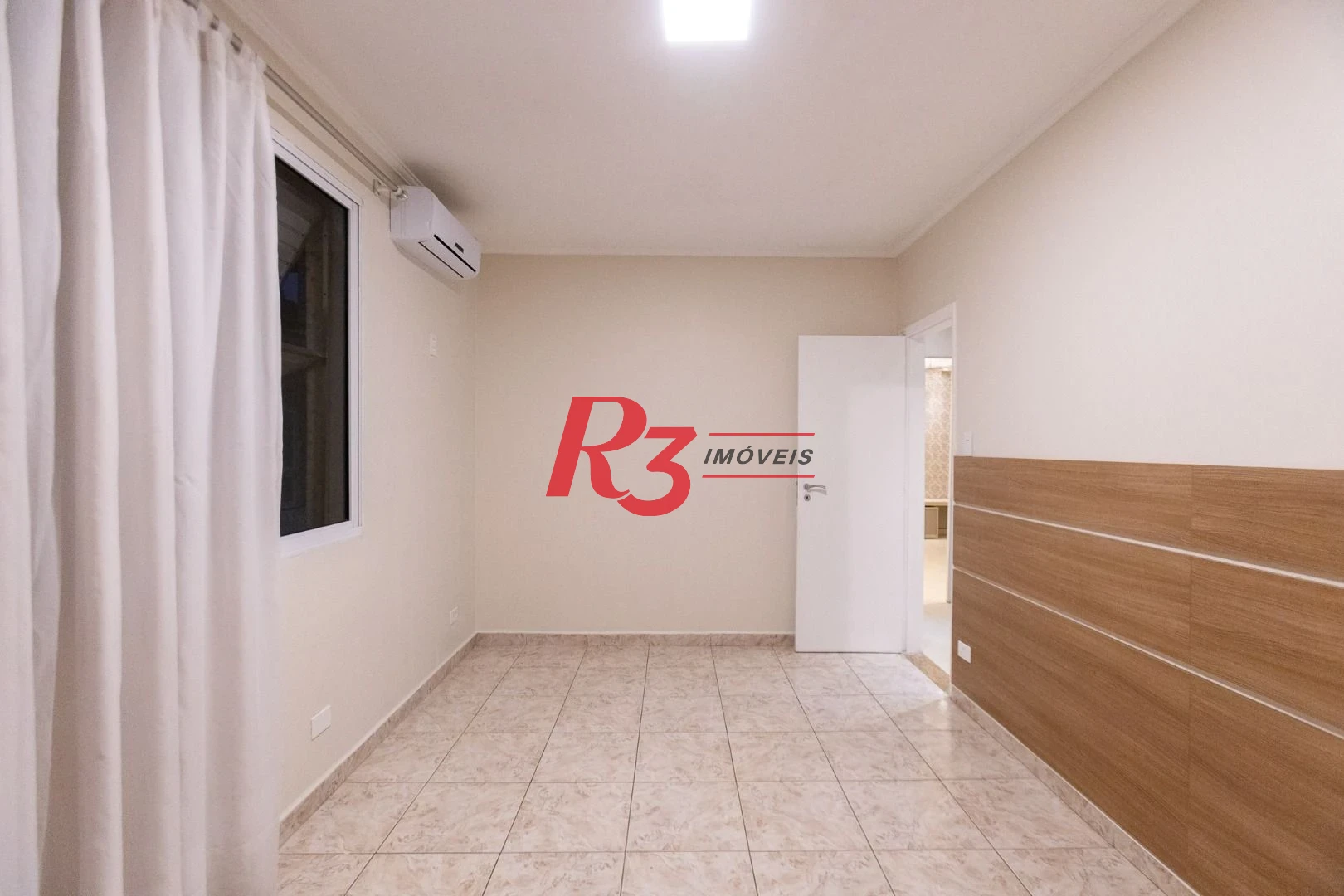 Apartamento para alugar, 75 m² por R$ 3.500,02/mês - Embaré - Santos/SP