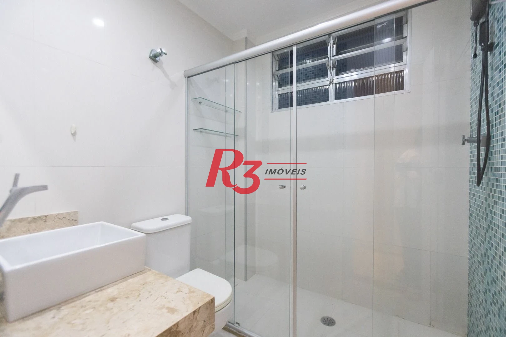 Apartamento para alugar, 75 m² por R$ 3.500,02/mês - Embaré - Santos/SP