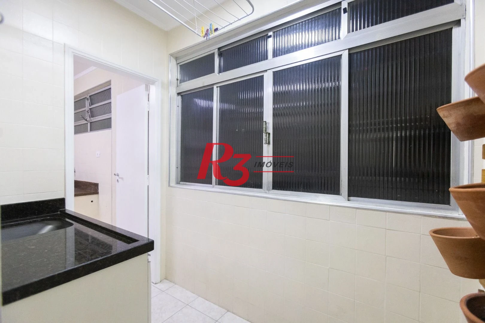 Apartamento para alugar, 75 m² por R$ 3.500,02/mês - Embaré - Santos/SP