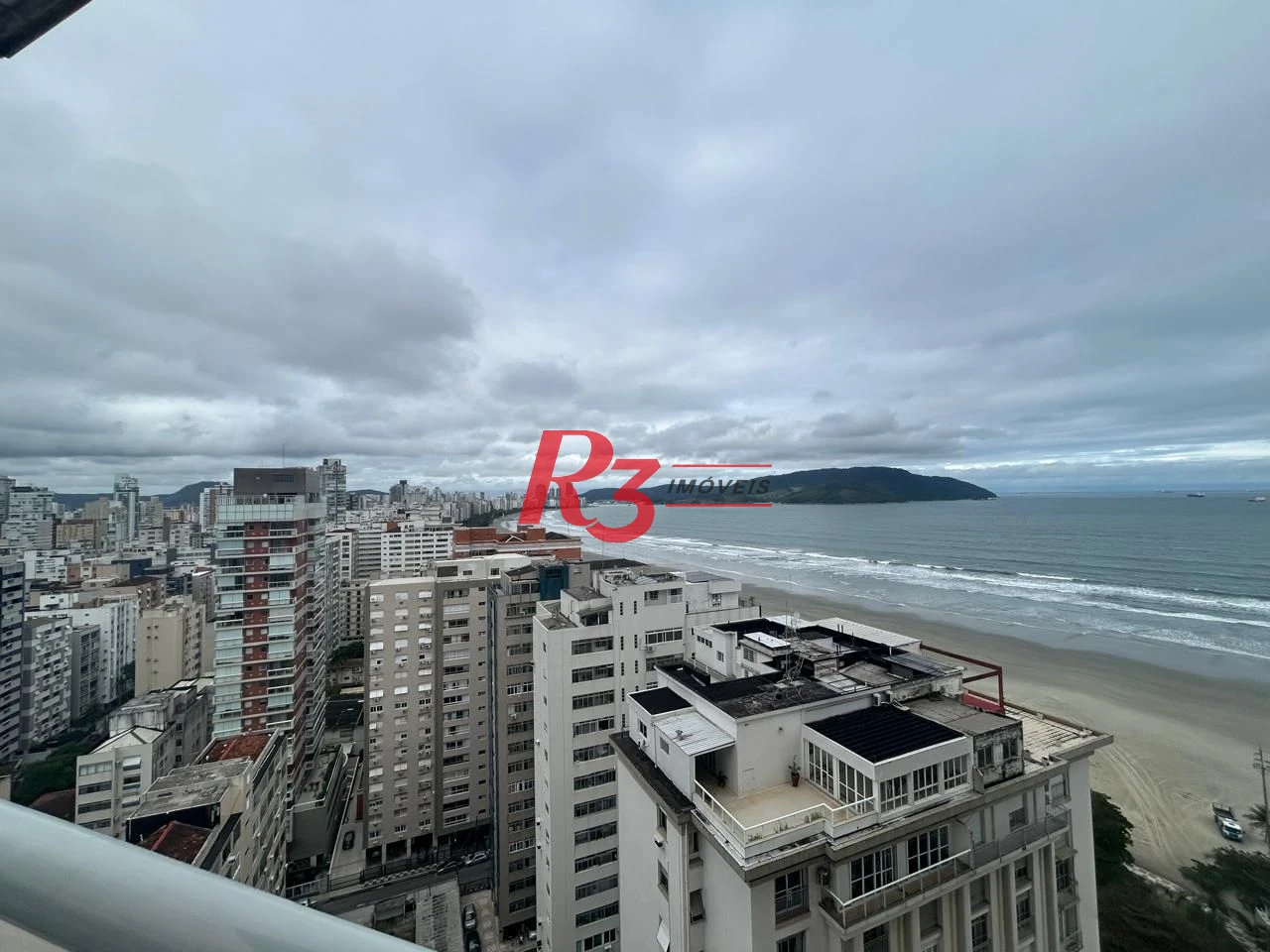 Flat com 2 dormitórios para alugar, 60 m² por R$ 6.000,00/mês - Boqueirão - Santos/SP
