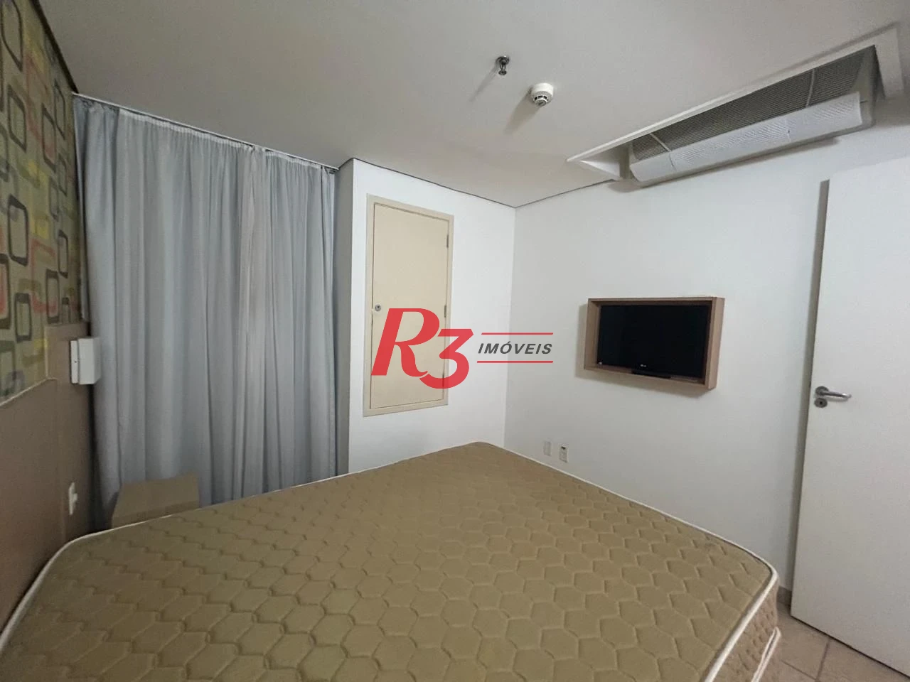 Flat com 2 dormitórios para alugar, 60 m² por R$ 6.000,00/mês - Boqueirão - Santos/SP