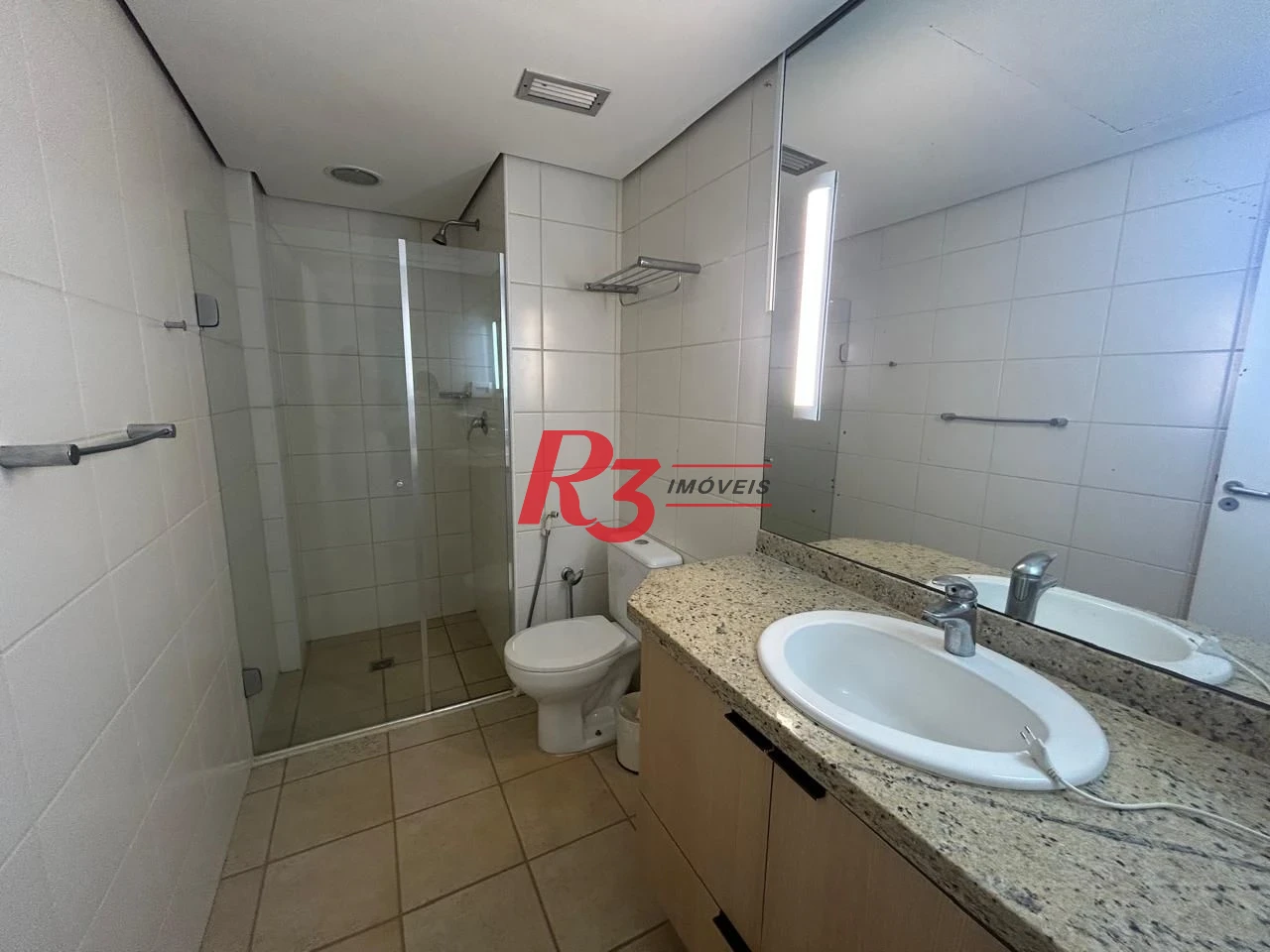 Flat com 2 dormitórios para alugar, 60 m² por R$ 6.000,00/mês - Boqueirão - Santos/SP