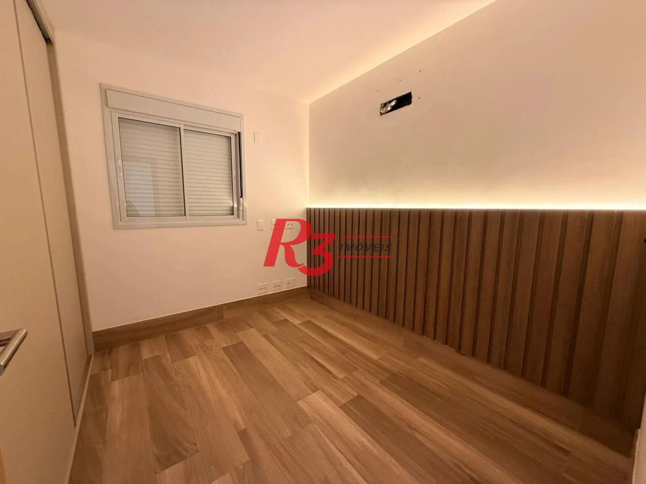 Apartamento com 2 dormitórios à venda, 90 m² por R$ 1.599.000,00 - Ponta da Praia - Santos/SP