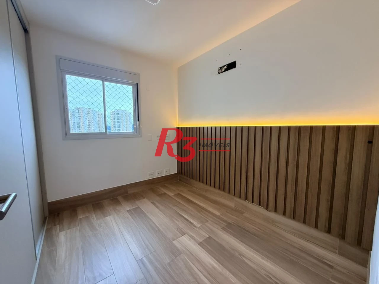 Apartamento com 2 dormitórios à venda, 90 m² por R$ 1.599.000,00 - Ponta da Praia - Santos/SP