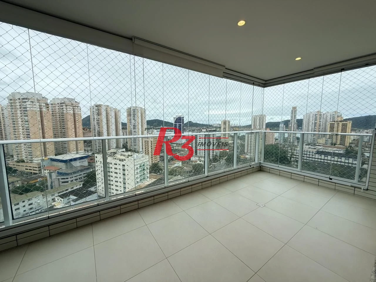 Apartamento com 2 dormitórios à venda, 90 m² por R$ 1.599.000,00 - Ponta da Praia - Santos/SP
