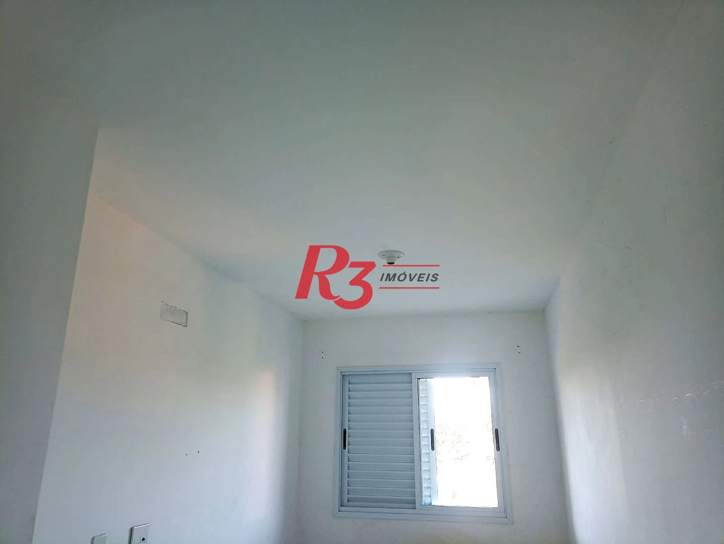 Apartamento com 2 dormitórios à venda, 70 m² por R$ 320.000,00 - Vila Paulista - Cubatão/SP