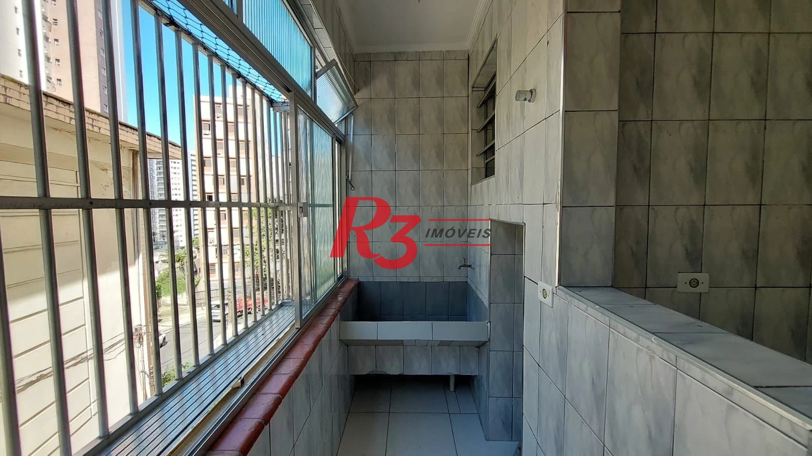 Apartamento com 1 dormitório à venda, 58 m² por R$ 300.000,00 - José Menino - Santos/SP