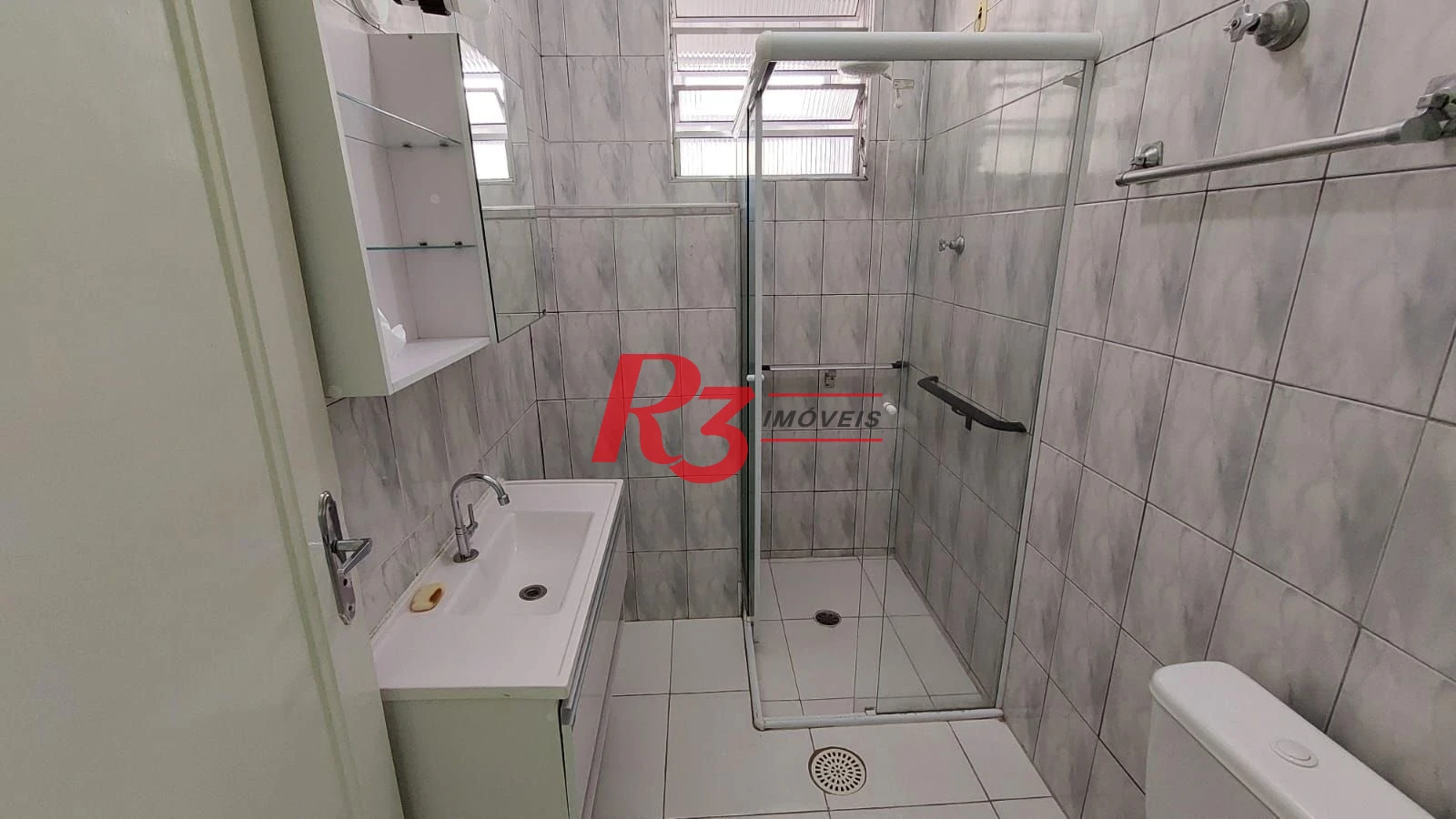 Apartamento com 1 dormitório à venda, 58 m² por R$ 300.000,00 - José Menino - Santos/SP