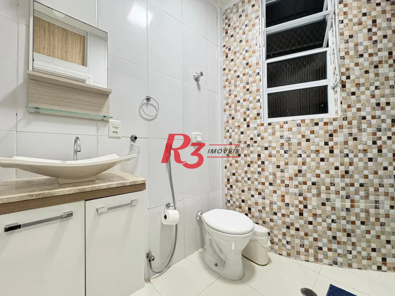 Apartamento com 1 dormitório para alugar, 64 m² por R$ 4.200,02/mês - Boqueirão - Santos/SP