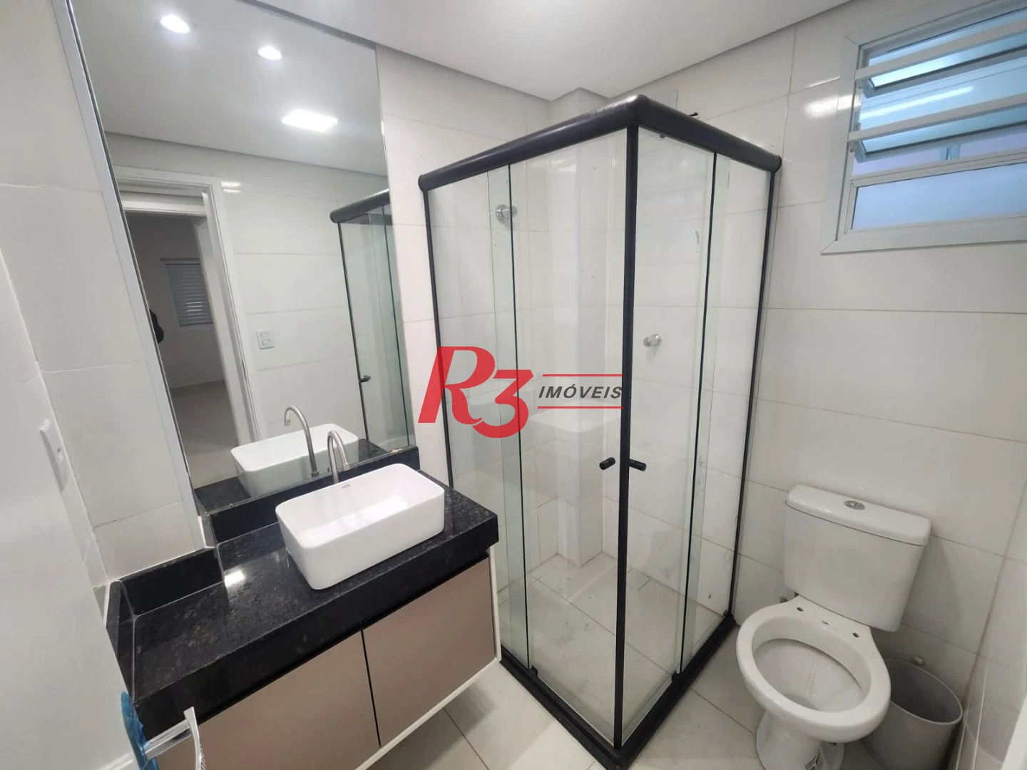 Apartamento com 2 dormitórios à venda, 63 m² por R$ 599.000,00 - Aparecida - Santos/SP