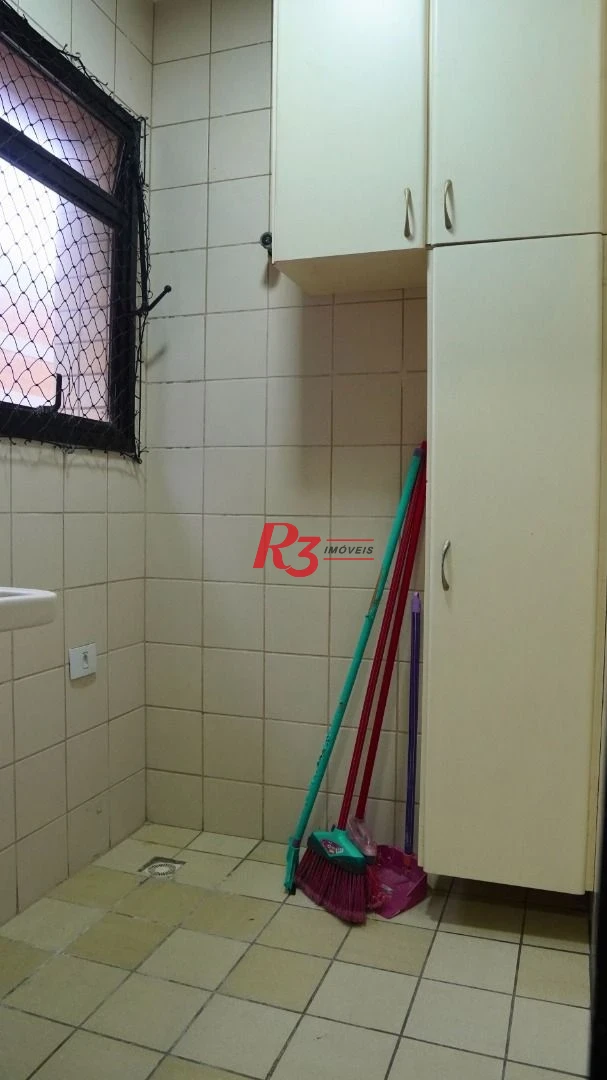 Apartamento com 2 dormitórios para alugar, 59 m² por R$ 4.000,02/mês - Boqueirão - Santos/SP
