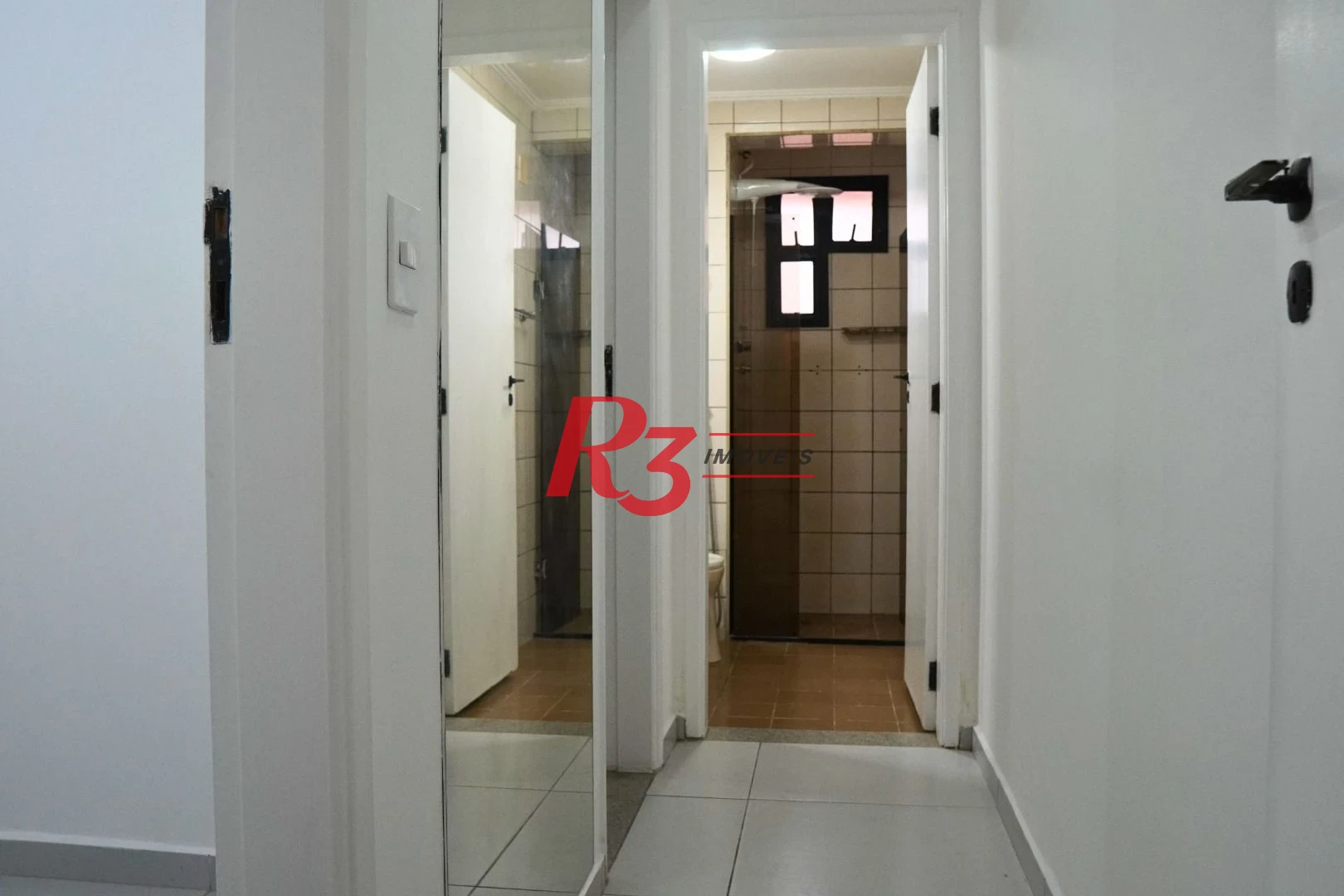 Apartamento com 2 dormitórios para alugar, 59 m² por R$ 4.000,02/mês - Boqueirão - Santos/SP