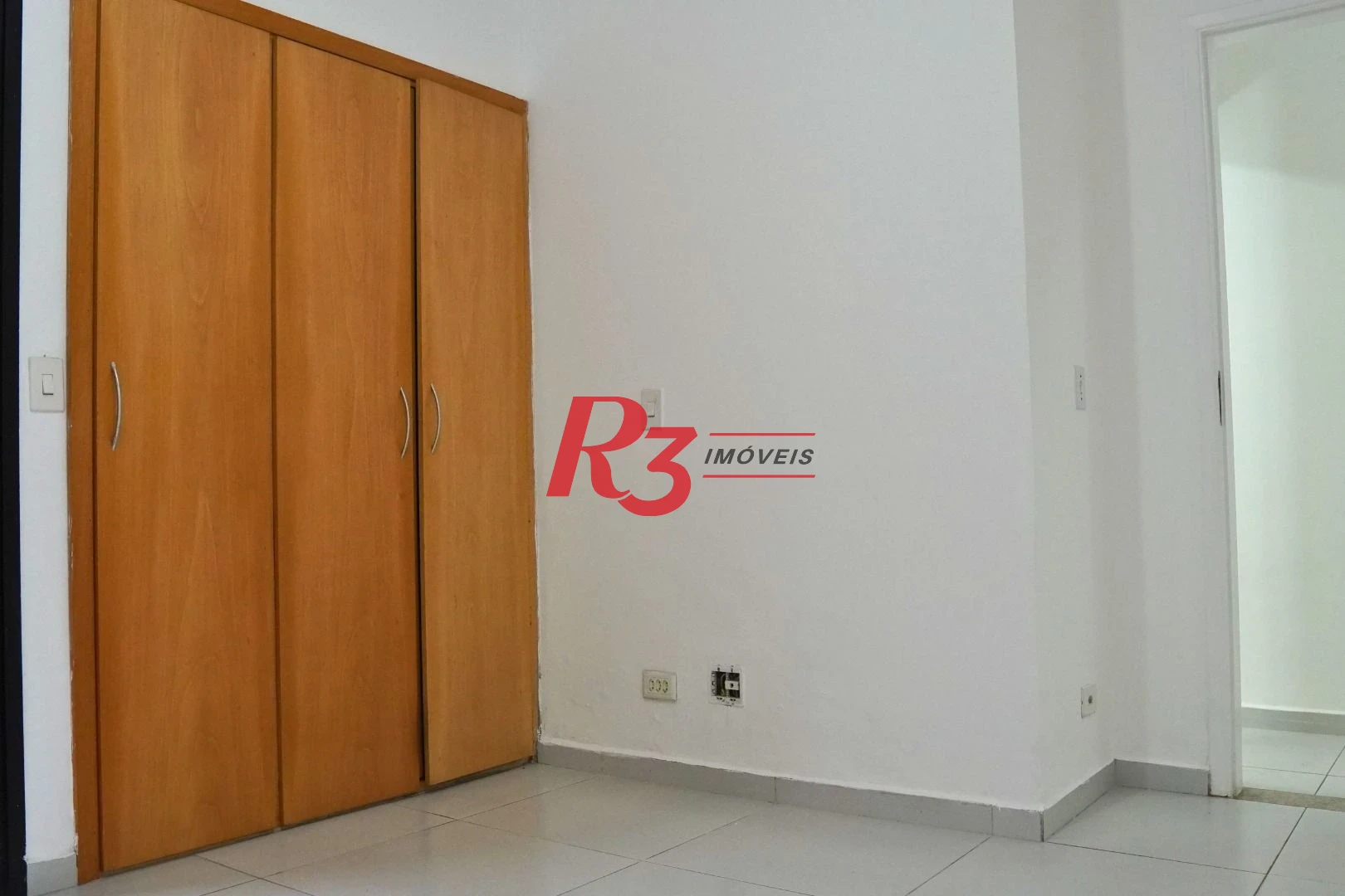 Apartamento com 2 dormitórios para alugar, 59 m² por R$ 4.000,02/mês - Boqueirão - Santos/SP