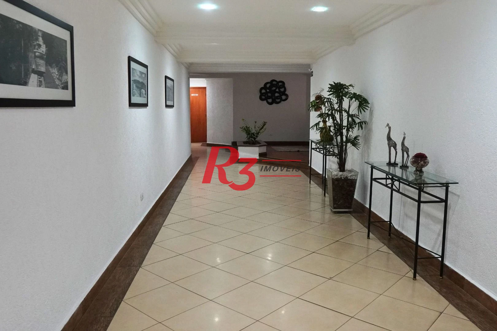 Apartamento com 2 dormitórios para alugar, 59 m² por R$ 4.000,02/mês - Boqueirão - Santos/SP