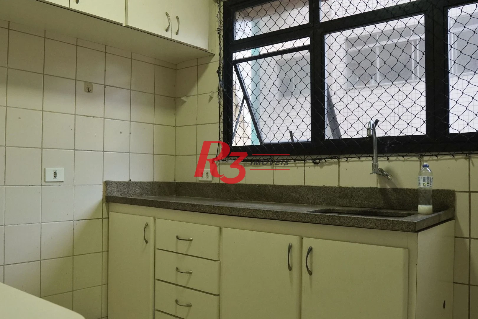 Apartamento com 2 dormitórios para alugar, 59 m² por R$ 4.000,02/mês - Boqueirão - Santos/SP