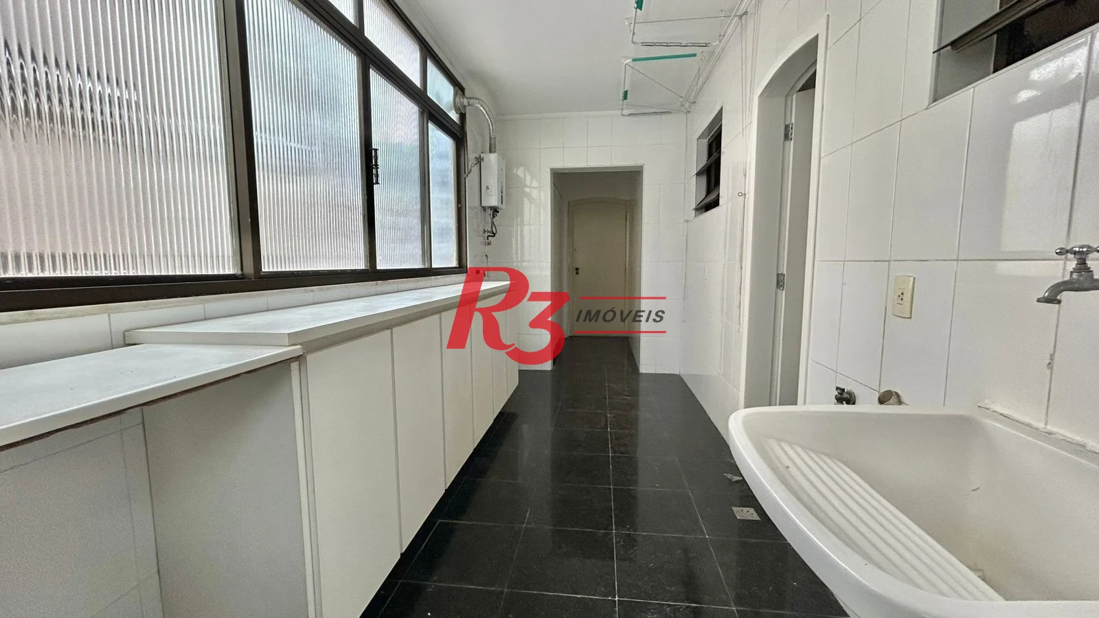 Apartamento com 3 dormitórios, 175 m² - venda por R$ 2.100.000,00 ou aluguel por R$ 11.400,00/mês - Boqueirão - Santos/SP