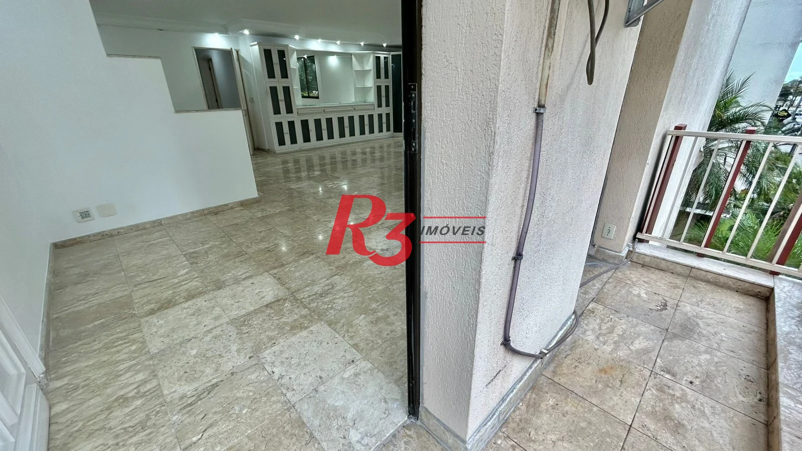 Apartamento com 3 dormitórios, 175 m² - venda por R$ 2.100.000,00 ou aluguel por R$ 11.400,00/mês - Boqueirão - Santos/SP