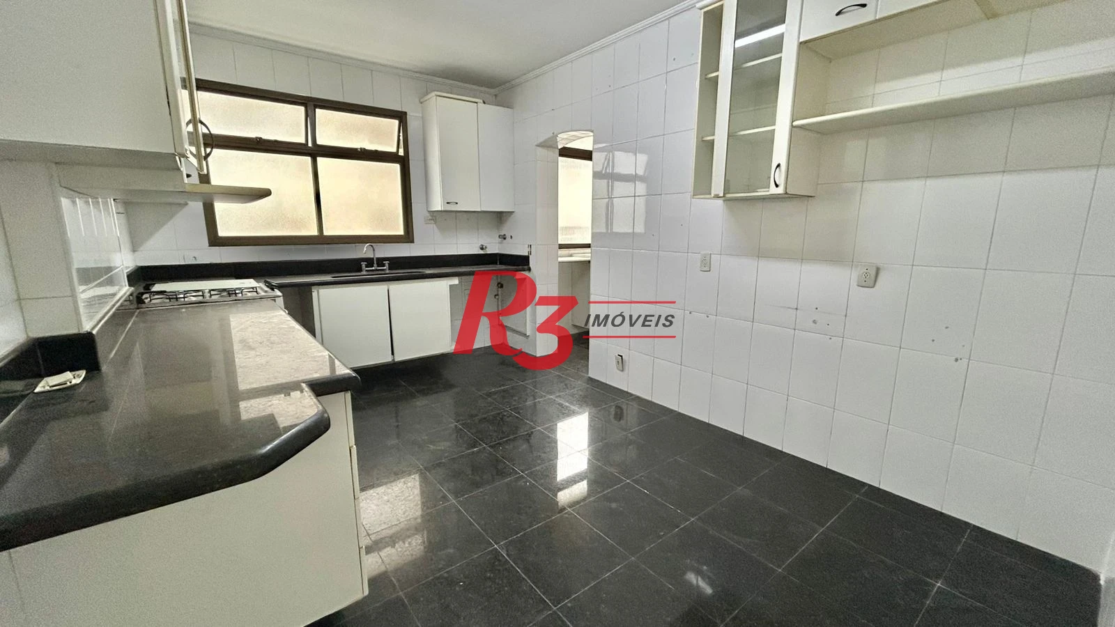Apartamento com 3 dormitórios, 175 m² - venda por R$ 2.100.000,00 ou aluguel por R$ 11.400,00/mês - Boqueirão - Santos/SP