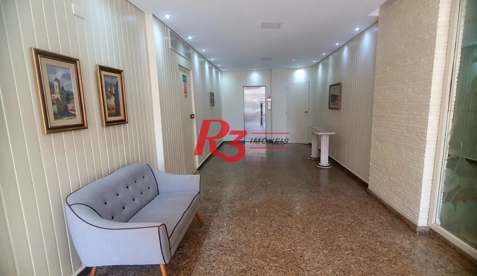 Apartamento com 3 dormitórios à venda, 120 m² por R$ 670.000,00 - Gonzaga - Santos/SP