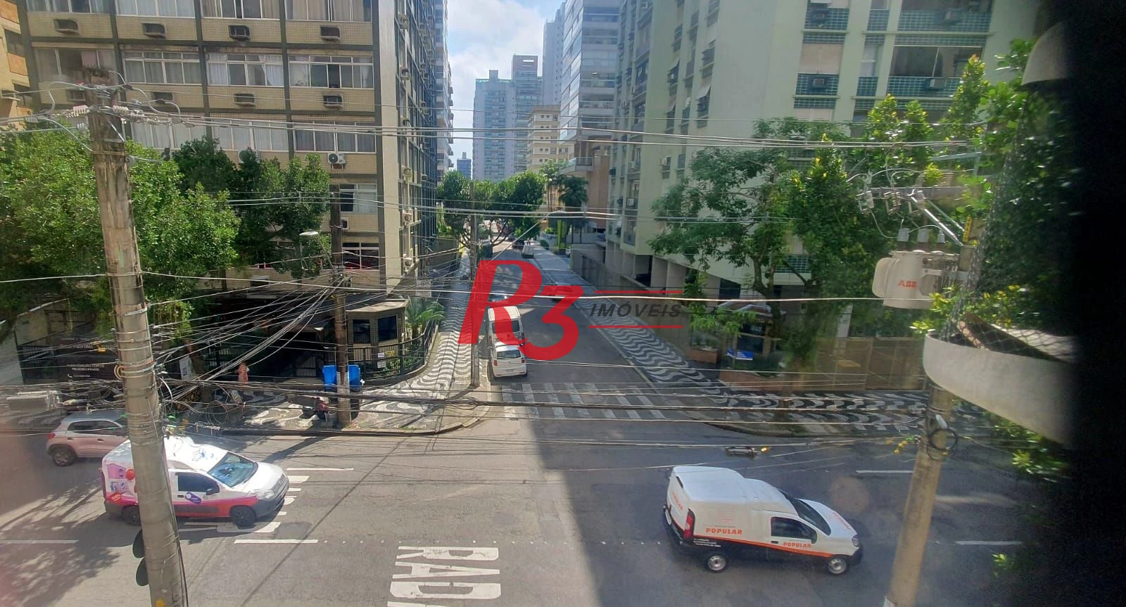 Apartamento com 3 dormitórios à venda, 120 m² por R$ 670.000,00 - Gonzaga - Santos/SP