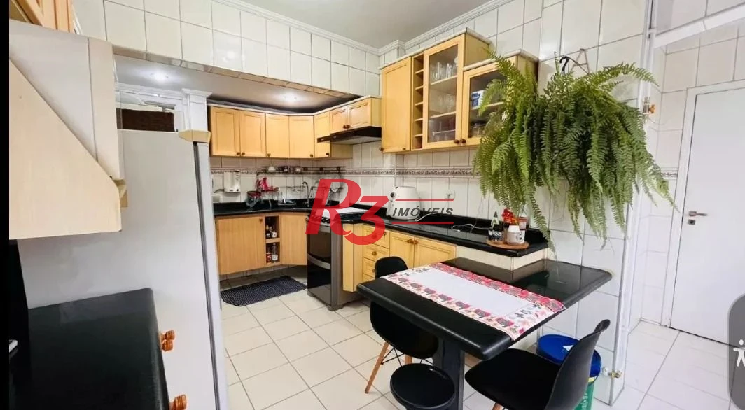 Apartamento com 3 dormitórios à venda, 122 m² por R$ 750.000,00 - Gonzaga - Santos/SP