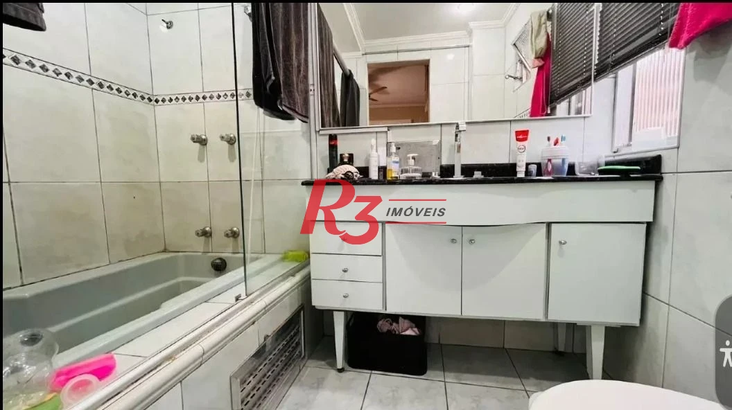 Apartamento com 3 dormitórios à venda, 122 m² por R$ 750.000,00 - Gonzaga - Santos/SP