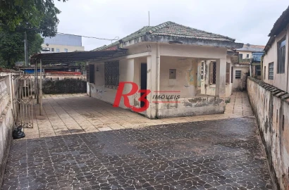 Casa com 3 dormitórios à venda, 131 m² por R$ 600.000,00 - Aparecida - Santos/SP