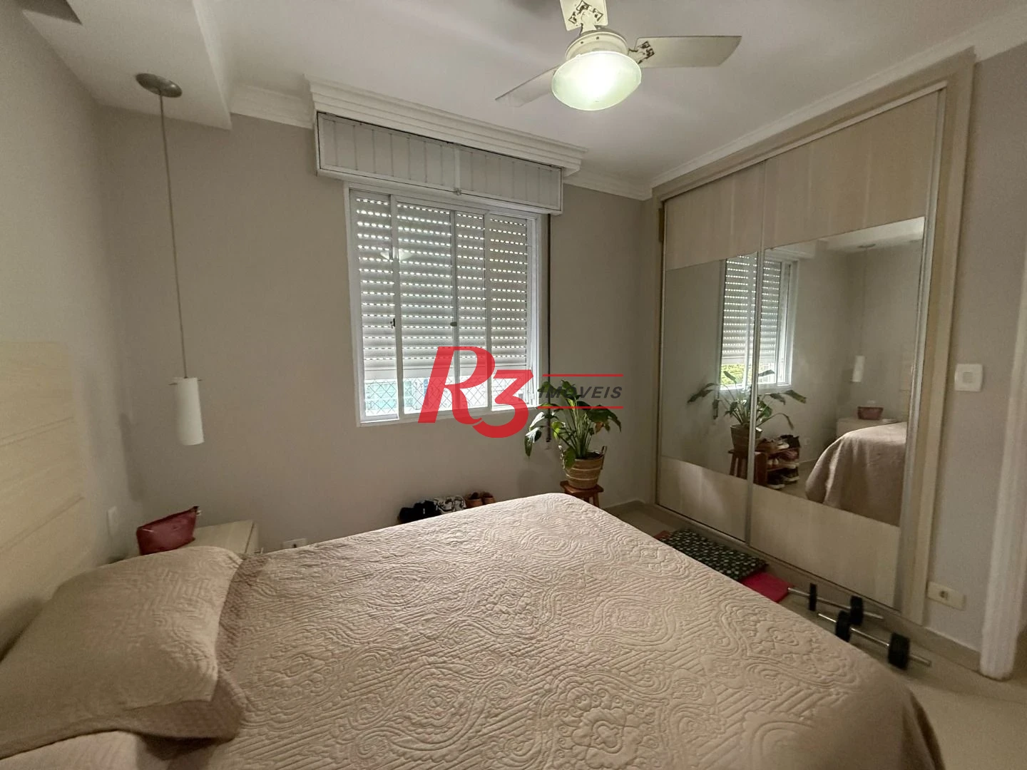 Apartamento com 2 dormitórios à venda, 90 m² por R$ 470.000,00 - Boqueirão - Santos/SP