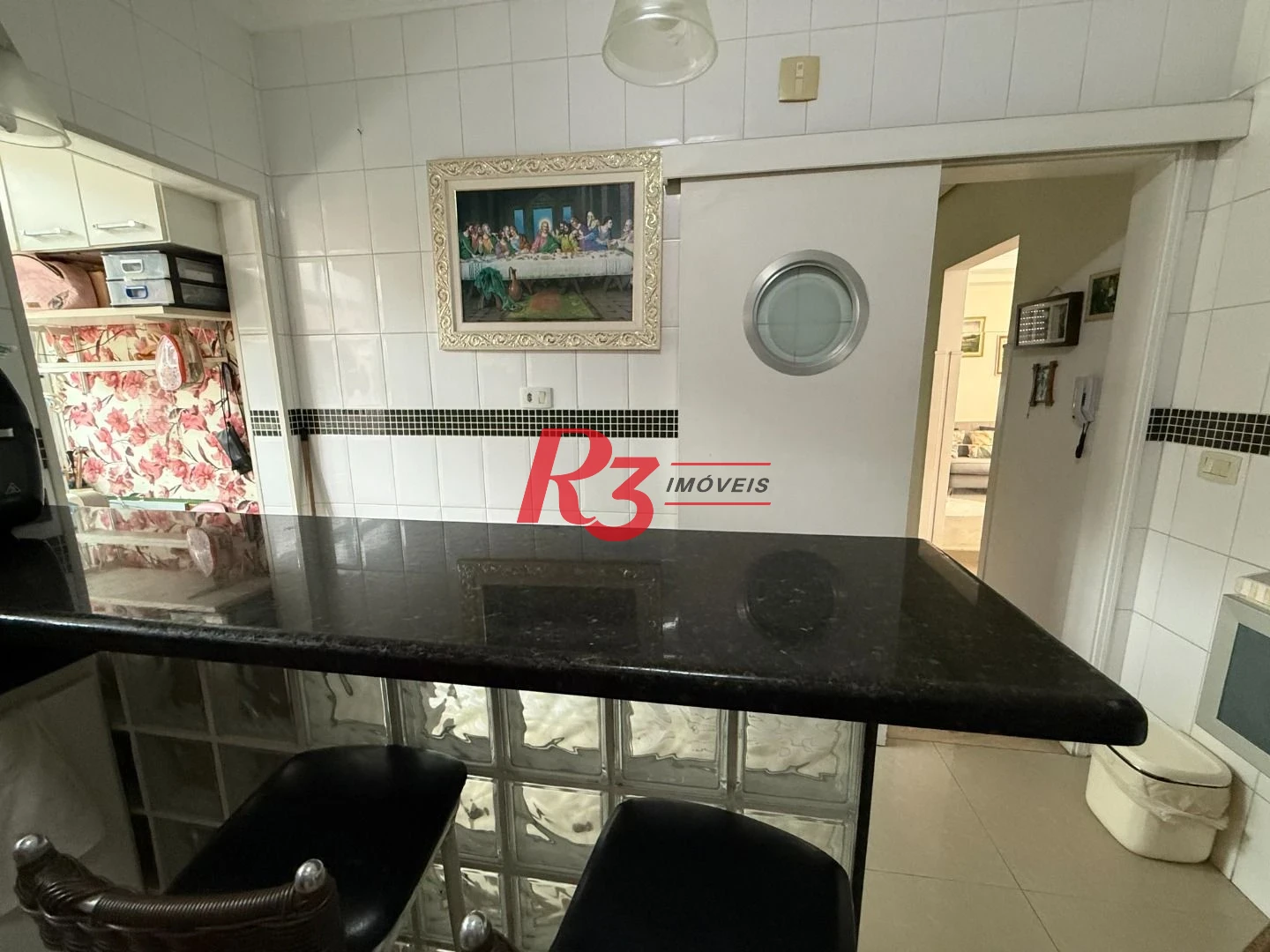 Apartamento com 2 dormitórios à venda, 90 m² por R$ 470.000,00 - Boqueirão - Santos/SP