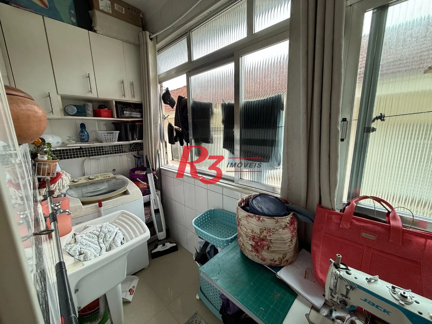 Apartamento com 2 dormitórios à venda, 90 m² por R$ 470.000,00 - Boqueirão - Santos/SP