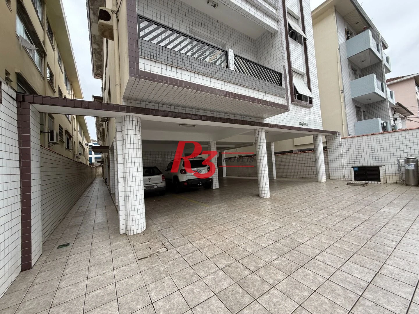 Apartamento com 2 dormitórios à venda, 90 m² por R$ 470.000,00 - Boqueirão - Santos/SP