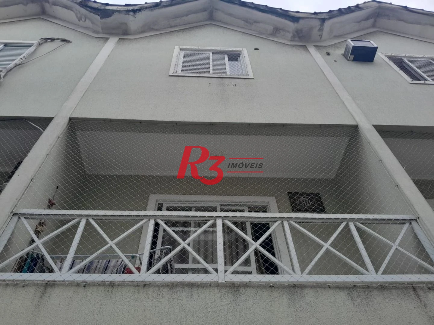 Village com 3 dormitórios à venda, 147 m² por R$ 520.000,00 - Estuário - Santos/SP