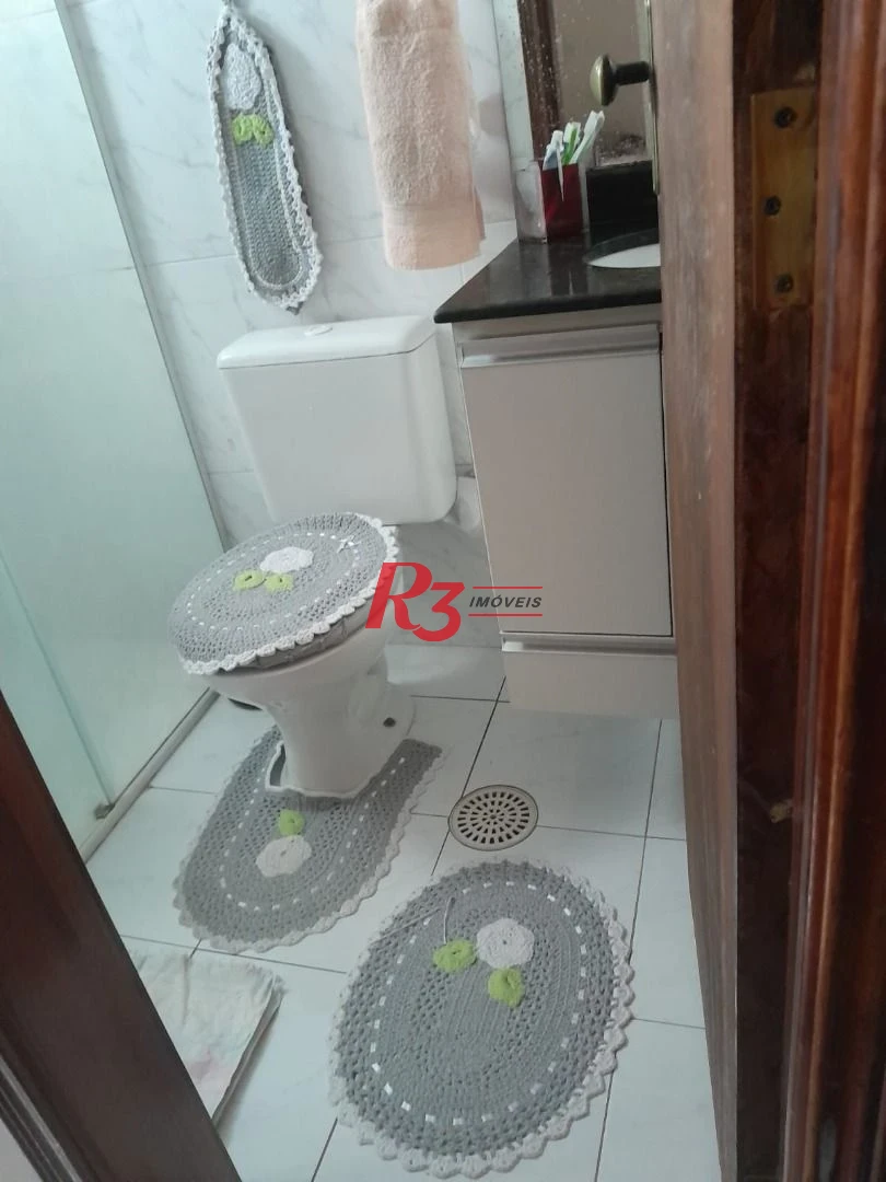 Village com 3 dormitórios à venda, 147 m² por R$ 520.000,00 - Estuário - Santos/SP
