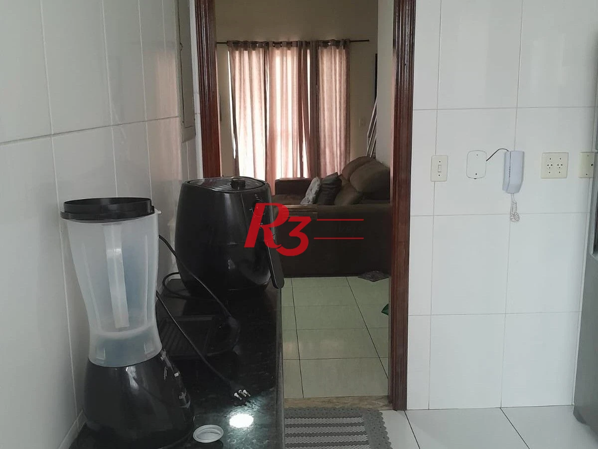 Village com 3 dormitórios à venda, 147 m² por R$ 520.000,00 - Estuário - Santos/SP