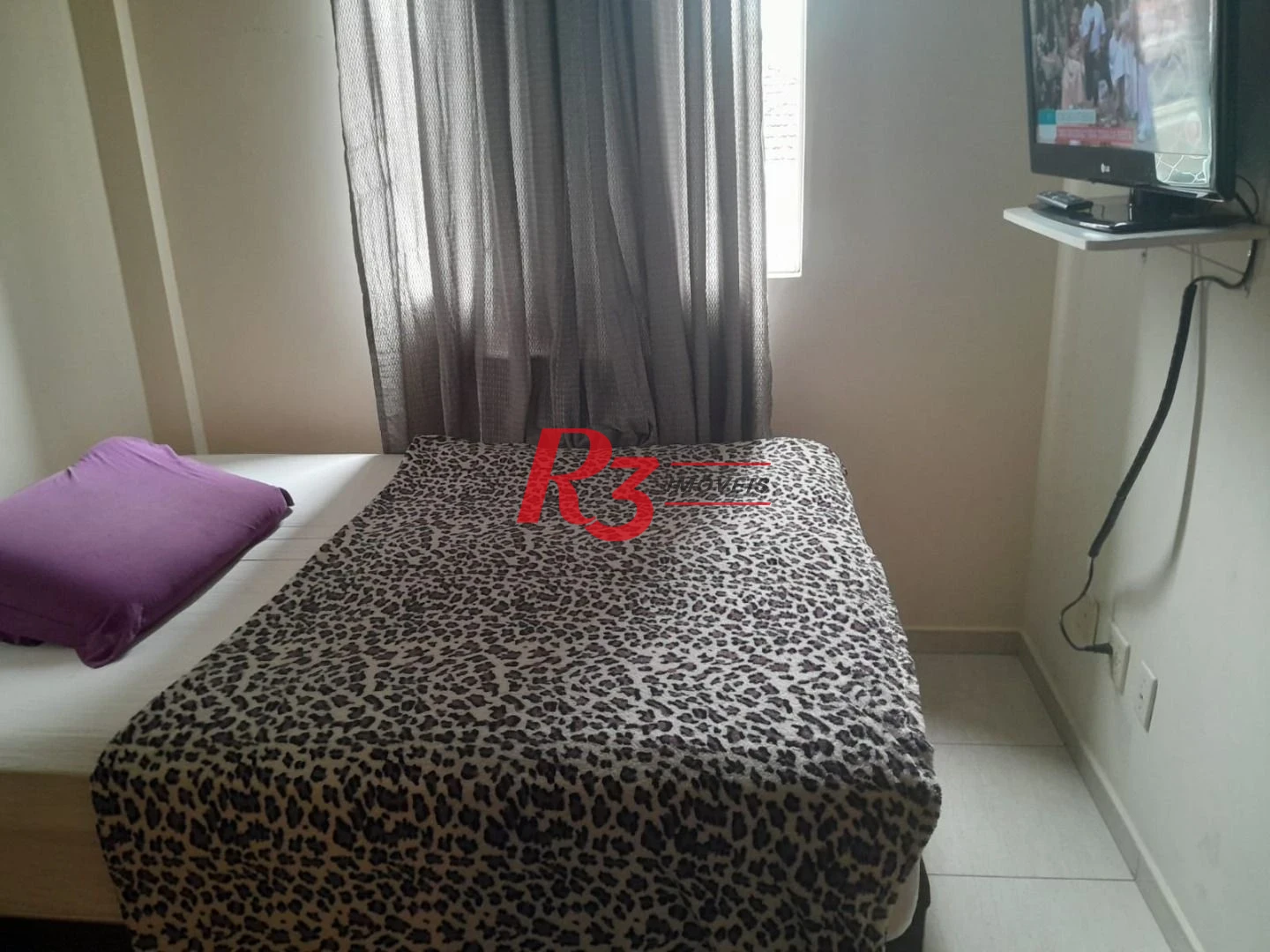 Village com 3 dormitórios à venda, 147 m² por R$ 520.000,00 - Estuário - Santos/SP