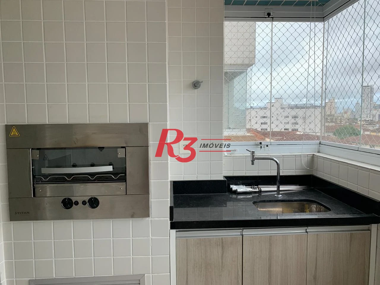 Apartamento com 2 dormitórios para alugar, 66 m² por R$ 6.009,86/mês - Boqueirão - Santos/SP