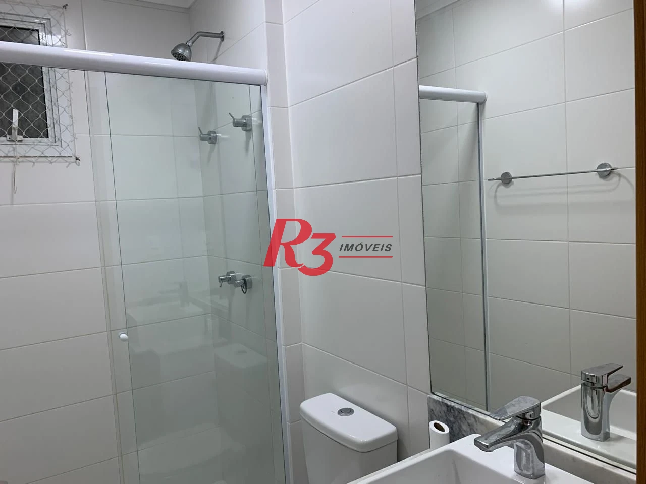 Apartamento com 2 dormitórios para alugar, 66 m² por R$ 6.009,86/mês - Boqueirão - Santos/SP