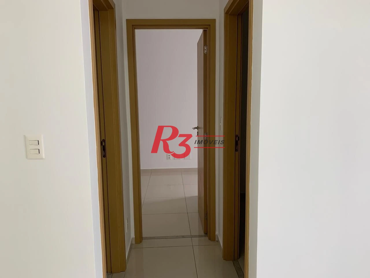 Apartamento com 2 dormitórios para alugar, 66 m² por R$ 6.009,86/mês - Boqueirão - Santos/SP
