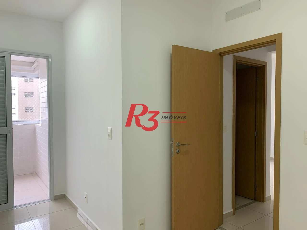 Apartamento com 2 dormitórios para alugar, 66 m² por R$ 6.009,86/mês - Boqueirão - Santos/SP