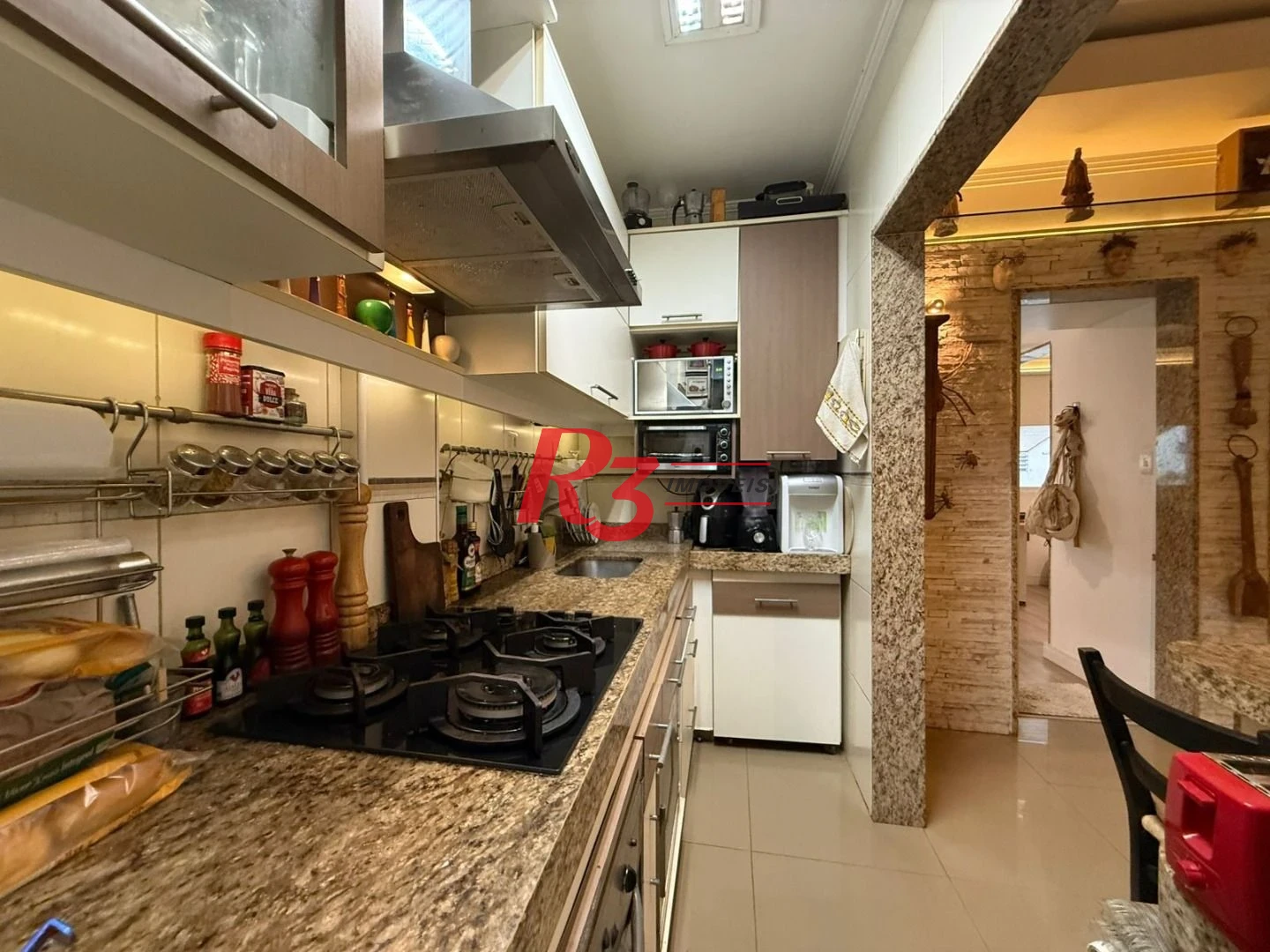 Apartamento com 2 dormitórios à venda, 55 m² por R$ 435.000,00 - José Menino - Santos/SP