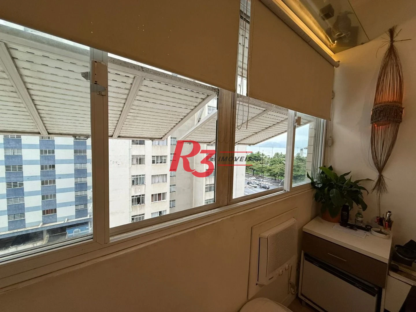 Apartamento com 2 dormitórios à venda, 55 m² por R$ 435.000,00 - José Menino - Santos/SP