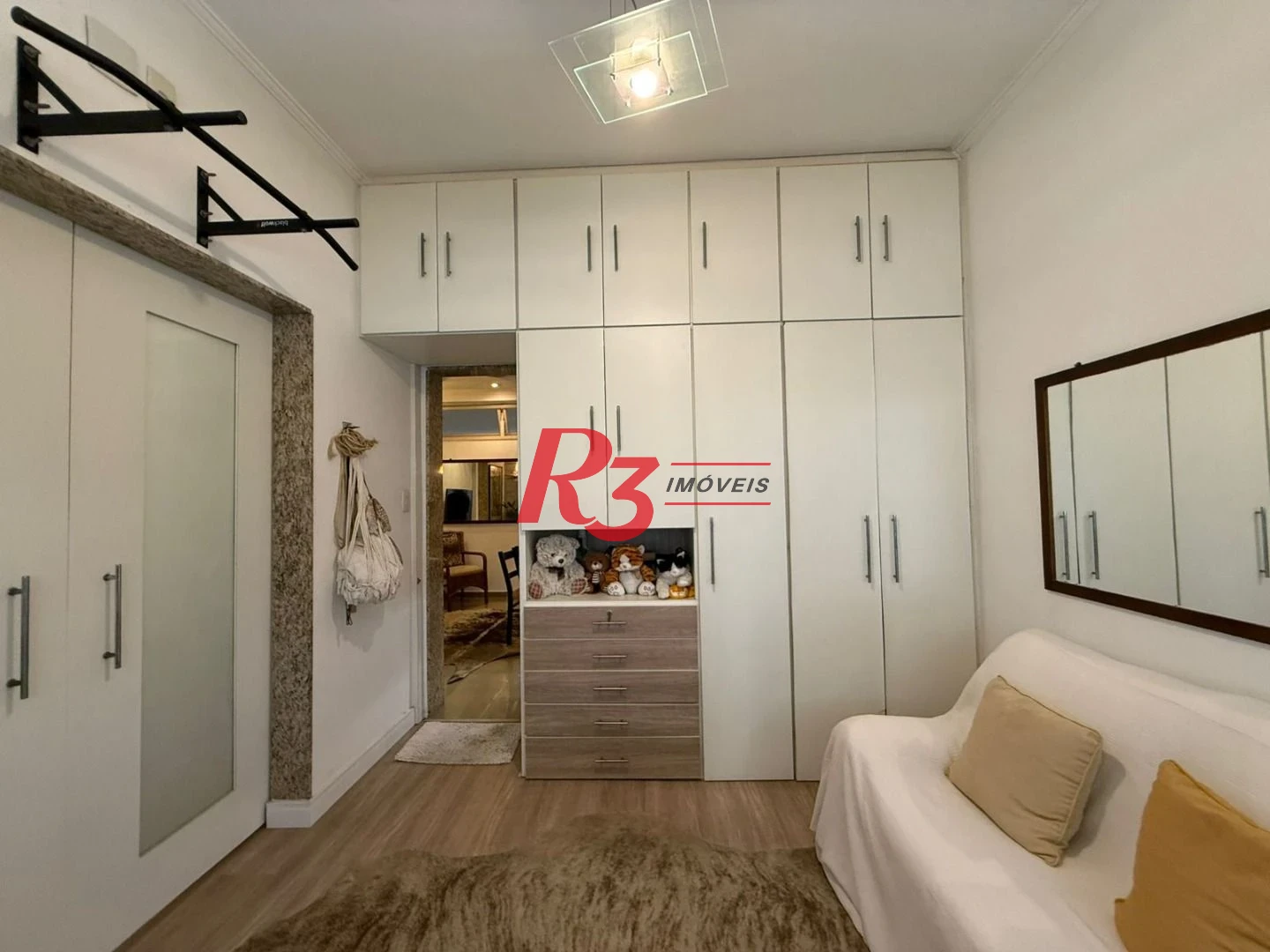 Apartamento com 2 dormitórios à venda, 55 m² por R$ 435.000,00 - José Menino - Santos/SP