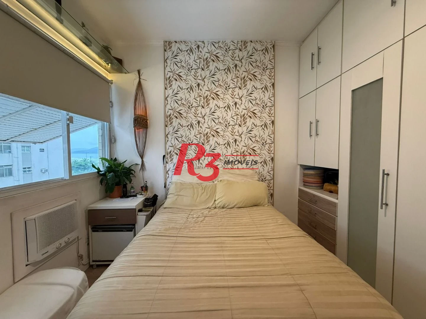 Apartamento com 2 dormitórios à venda, 55 m² por R$ 435.000,00 - José Menino - Santos/SP