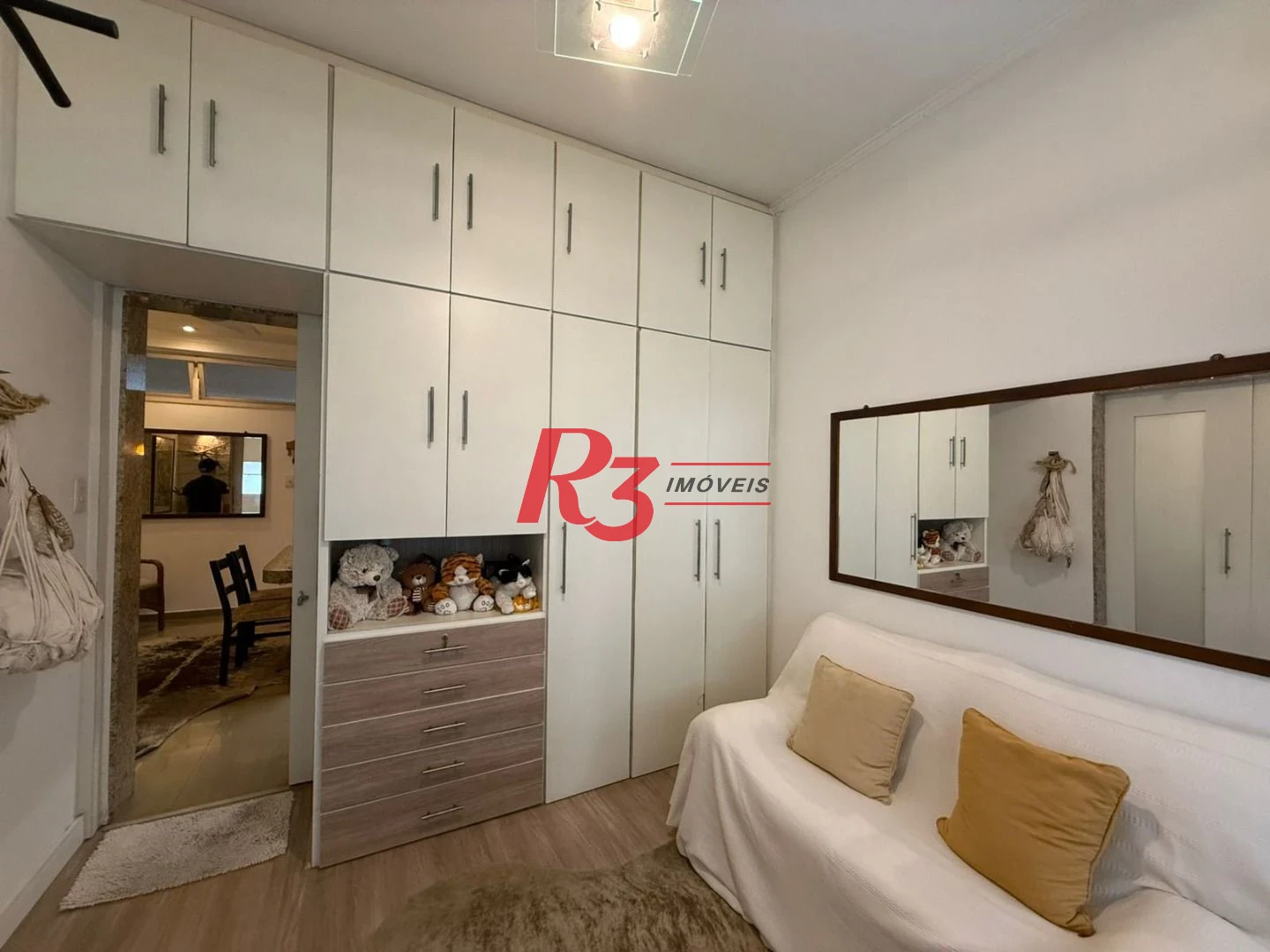 Apartamento com 2 dormitórios à venda, 55 m² por R$ 435.000,00 - José Menino - Santos/SP